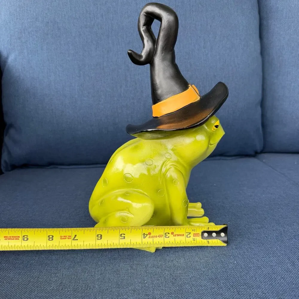 Frog Witch Figure Green Toad Wizard Statue Halloween Decor Resin Figurine NWT